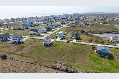 18047 Shaman Drive, Galveston, TX 77554 - Photo 3