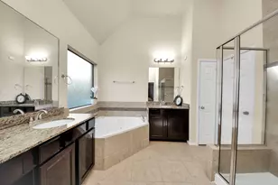 5047 Crystal Bluff Ct, Richmond, TX 77407 - Photo 3