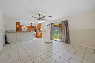 2303 Blueberry Ln, Pasadena, TX 77502 - Photo 7