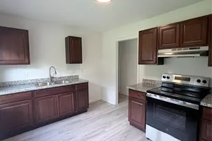 8837 Oak Knoll Ln, Houston, TX 77078 - Photo 13