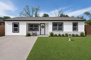 8837 Oak Knoll Ln, Houston, TX 77078 - Photo 1