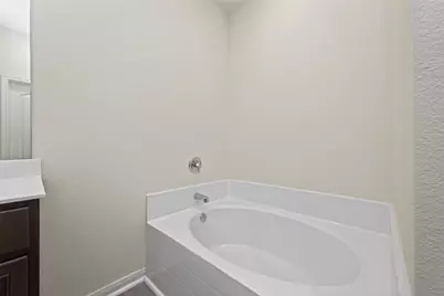 10623 Lost Maples Drive, Cleveland, TX 77328 - Photo 35