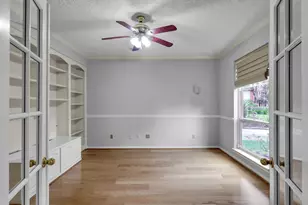 92 S Bonneymead Cir, The Woodlands, TX 77381 - Photo 15