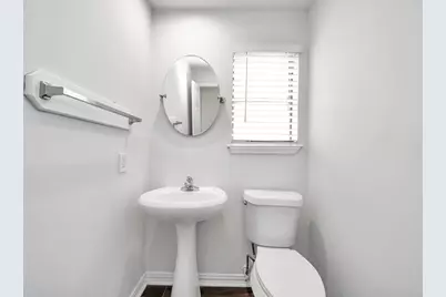 5310 Oak Cove Drive, Houston, TX 77091 - Photo 13