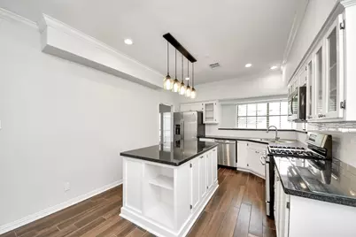 5310 Oak Cove Drive, Houston, TX 77091 - Photo 7