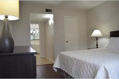 2250 Bering Drive #22, Houston, TX 77057 - Photo 11