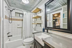 55 Hunters Creek Dr, Huntsville, TX 77340 - Photo 17