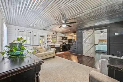 55 Hunters Creek Drive, Huntsville, TX 77340 - Photo 11