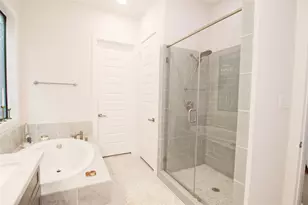 1806 Colonel Forbins Dr, Houston, TX 77043 - Photo 19