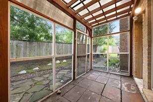 1616 Park Haven Dr, Houston, TX 77077 - Photo 19