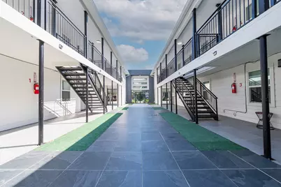 914 Church Street #4, Galveston, TX 77550 - Photo 5