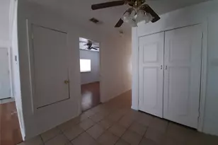 4542 Otterbury Dr, Houston, TX 77039 - Photo 3