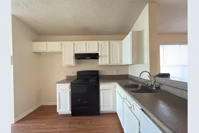 15743 Ridgegate Road, Houston, TX 77053 - Photo 5