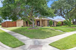 2112 Hunters Ridge, Carrollton, TX 75006 - Photo 5