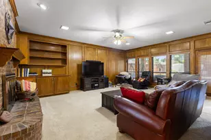 2112 Hunters Ridge, Carrollton, TX 75006 - Photo 9