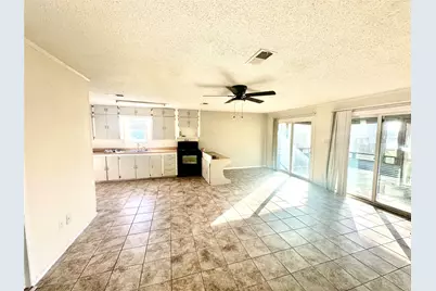 1414 Angle Road, Angleton, TX 77515 - Photo 9