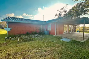 1414 Angle Rd, Angleton, TX 77515 - Photo 1