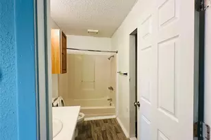 1414 Angle Rd, Angleton, TX 77515 - Photo 17