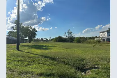 1414 Angle Road, Angleton, TX 77515 - Photo 5