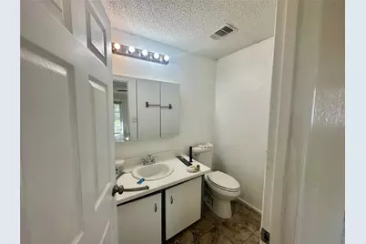 1414 Angle Road, Angleton, TX 77515 - Photo 13