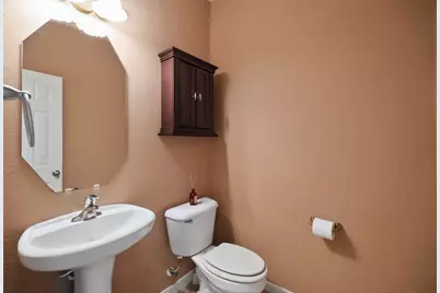 50 N Spinning Wheel Circle, The Woodlands, TX 77382 - Photo 17