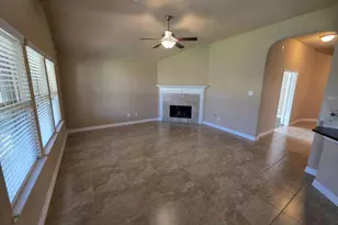3402 Hawkins Glen Ln, Katy, TX 77449 - Photo 7
