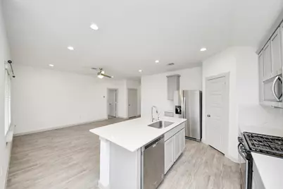 7923 Cattleman Valley Drive, Rosharon, TX 77583 - Photo 13