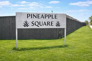 11702 Watermelon St, Houston, TX 77048 - Photo 7