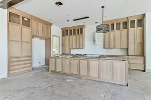 4927 Heatherglen Dr, Houston, TX 77096 - Photo 11