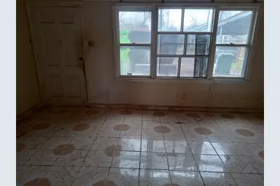 5041 Rapido Road, Houston, TX 77033 - Photo 5