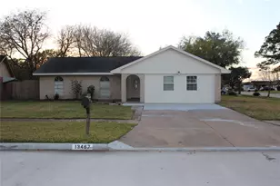 13467 Linden St, Sugar Land, TX 77498 - Photo 1
