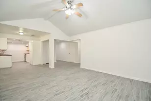 13467 Linden St, Sugar Land, TX 77498 - Photo 23