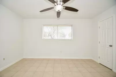 13467 Linden Street, Sugar Land, TX 77498 - Photo 11