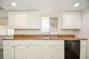 13467 Linden St, Sugar Land, TX 77498 - Photo 19