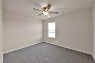 12511 Silverwood Sands Ct, Houston, TX 77014 - Photo 11