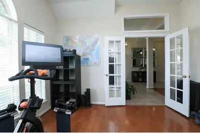 12318 Shadow Island Drive, Houston, TX 77082 - Photo 9