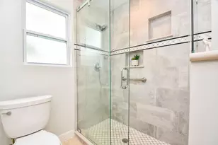 707 Thistlewood Dr, Houston, TX 77079 - Photo 17