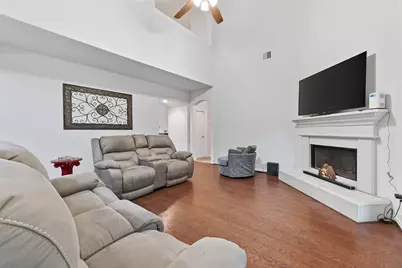13859 Shoreline Drive, Willis, TX 77318 - Photo 11