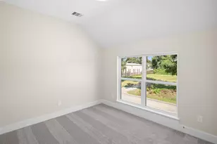 6831 Tuskegee St, Houston, TX 77091 - Photo 23