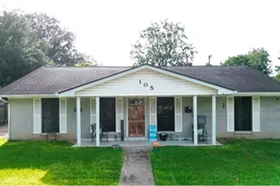 105 S Ringgold St, West Columbia, TX 77486 - Photo 1