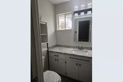 105 S Ringgold Street, West Columbia, TX 77486 - Photo 13