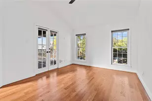 2215 Stanford St, Houston, TX 77006 - Photo 25