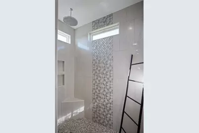 940 Raymond, Port Bolivar, TX 77650 - Photo 31