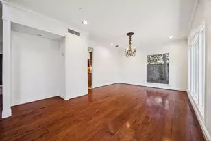 20 Town Oaks Pl, Bellaire, TX 77401 - Photo 13