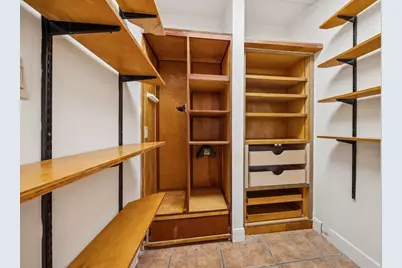 20 Town Oaks Place, Bellaire, TX 77401 - Photo 25