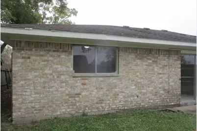 12515 Gotham Drive, Houston, TX 77089 - Photo 3