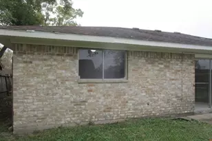 12515 Gotham Dr, Houston, TX 77089 - Photo 3