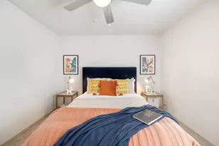 11715 S Glen Dr, Houston, TX 77099 - Photo 9