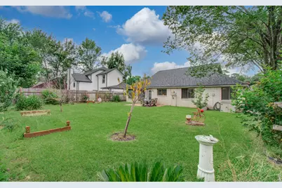 2018 Creston Drive, Spring, TX 77386 - Photo 33