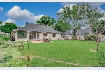 2018 Creston Drive, Spring, TX 77386 - Photo 31